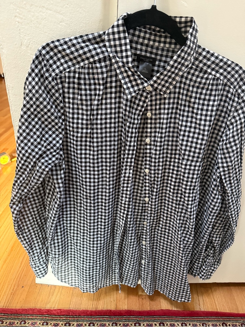 Ann Taylor Cotton Black & White Gingham Button-Down Shirt